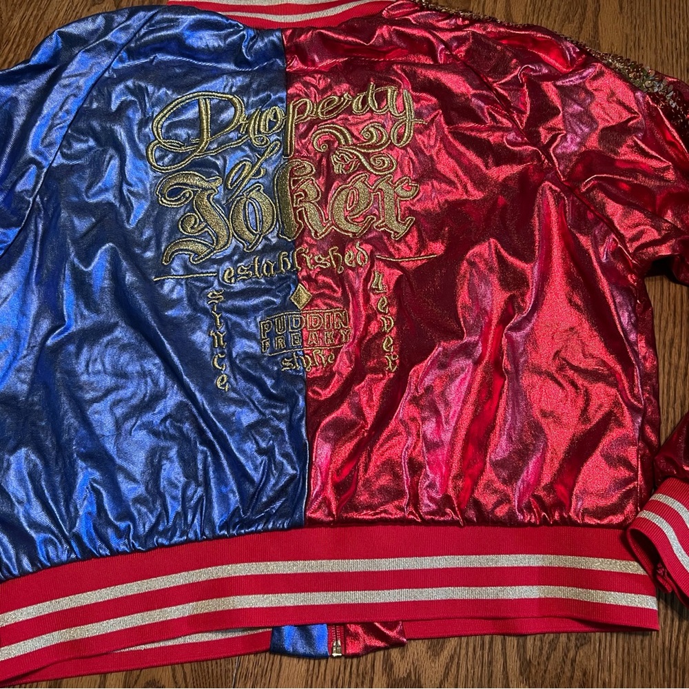 Harley Quinn Jacket, Shirt, Choker Costume Small/Medium - Picture 6 of 8